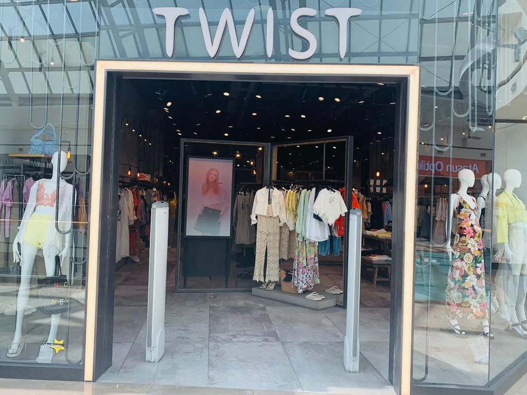 Twist.jpeg